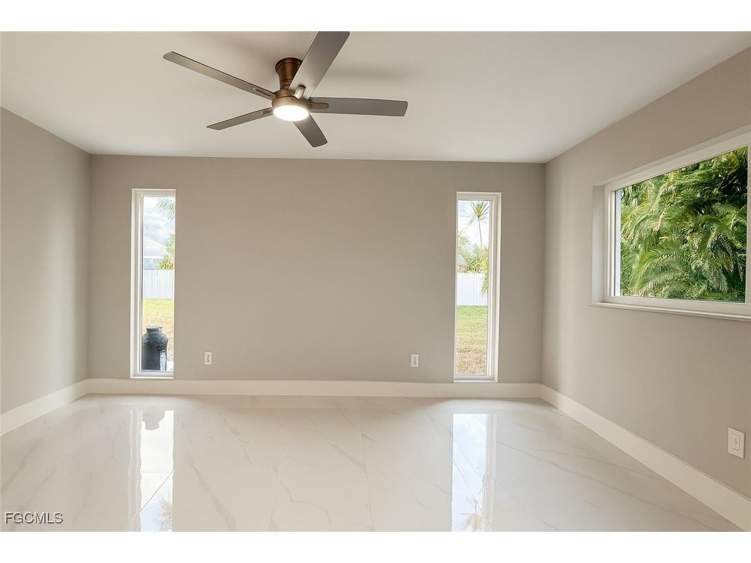 2210 SE 27th Terrace Cape Coral FL 33904 2025023435 image12