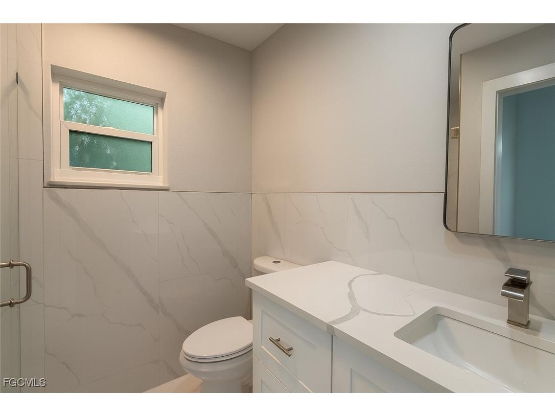 2210 SE 27th Terrace Cape Coral FL 33904 2025023435 image13