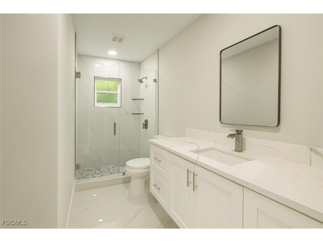 2210 SE 27th Terrace Cape Coral FL 33904 2025023435 image19