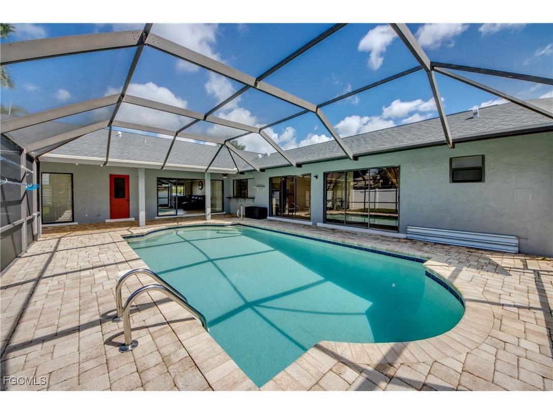 2210 SE 8th Terrace Cape Coral FL 33990 2025012902 image42