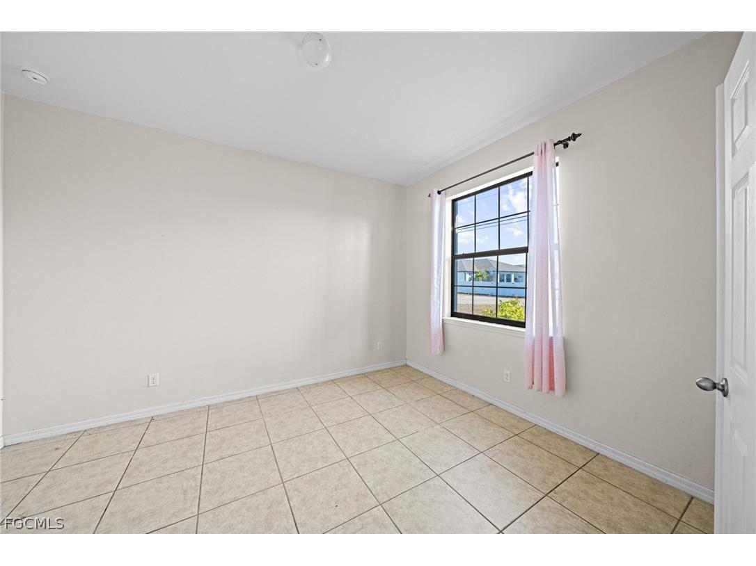 2210 SW 19th Avenue Cape Coral FL 33991 2026007029 image18