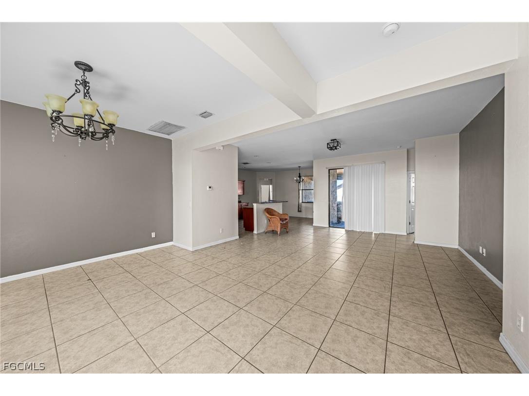 2210 SW 19th Avenue Cape Coral FL 33991 2026007029 image2