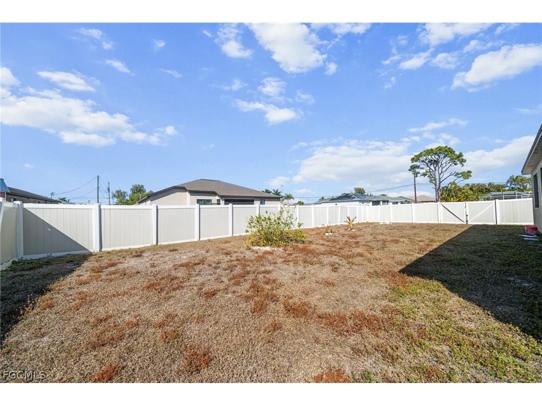 2210 SW 19th Avenue Cape Coral FL 33991 2026007029 image20