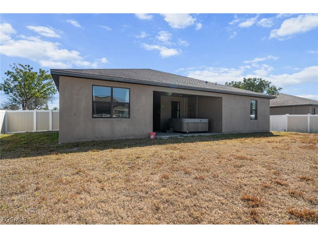 2210 SW 19th Avenue Cape Coral FL 33991 2026007029 image22