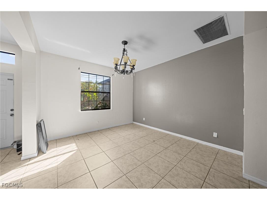 2210 SW 19th Avenue Cape Coral FL 33991 2026007029 image4