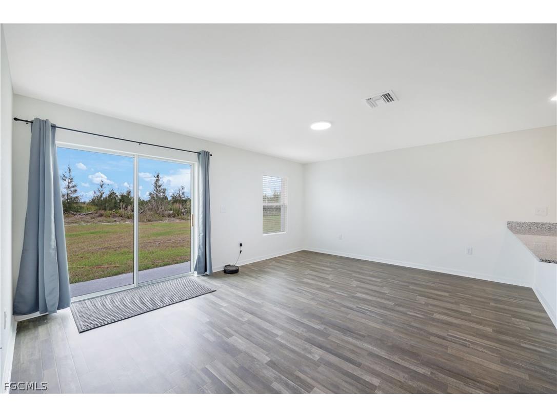 2210 SW 4th Street Cape Coral FL 33991 2026012745 image2