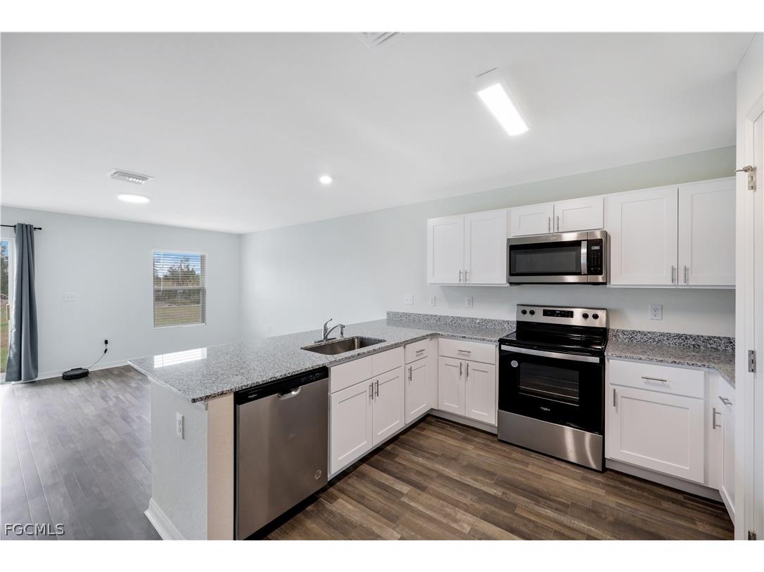 2210 SW 4th Street Cape Coral FL 33991 2026012745 image6