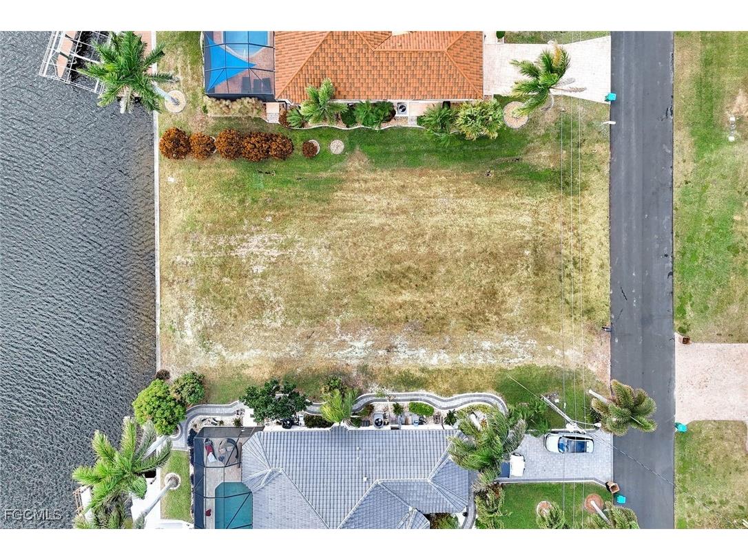 2210 SW 52nd Lane Cape Coral FL 33914 2025023365 image11