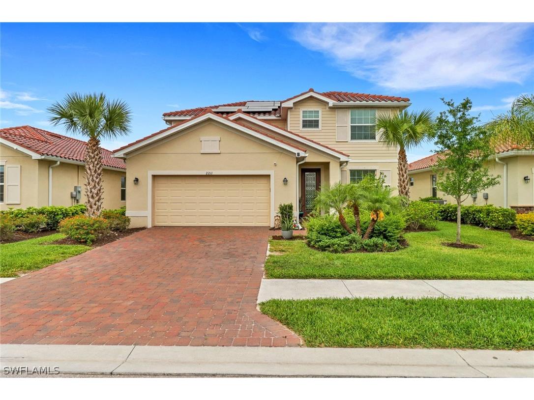 2211 Dancy Street Naples FL 34120 224035493 image1