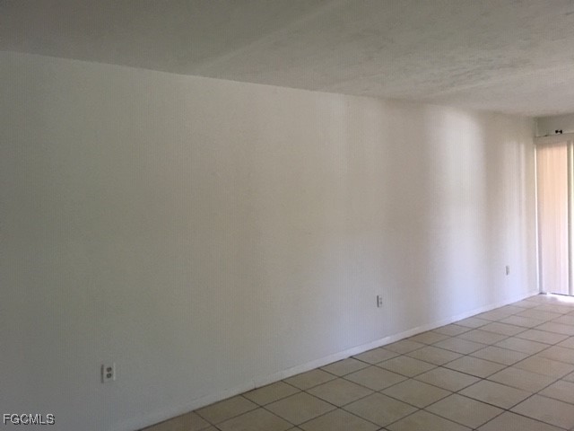 2211 E 5th Street #11 Lehigh Acres FL 33936 2025004413 image6