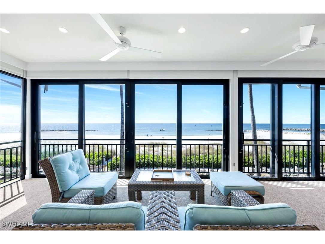 2211 Gulf Shore Boulevard N #C4 Naples FL 34102 225080554 image1