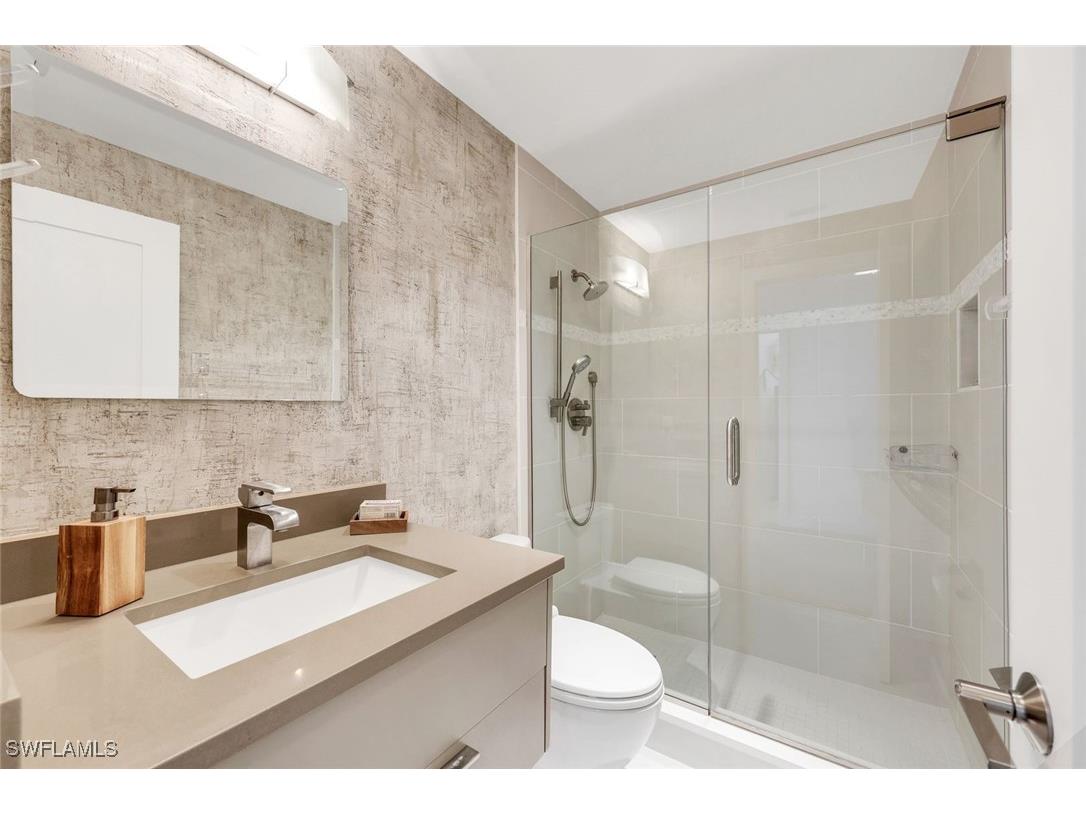 2211 Gulf Shore Boulevard N #C4 Naples FL 34102 225080554 image15