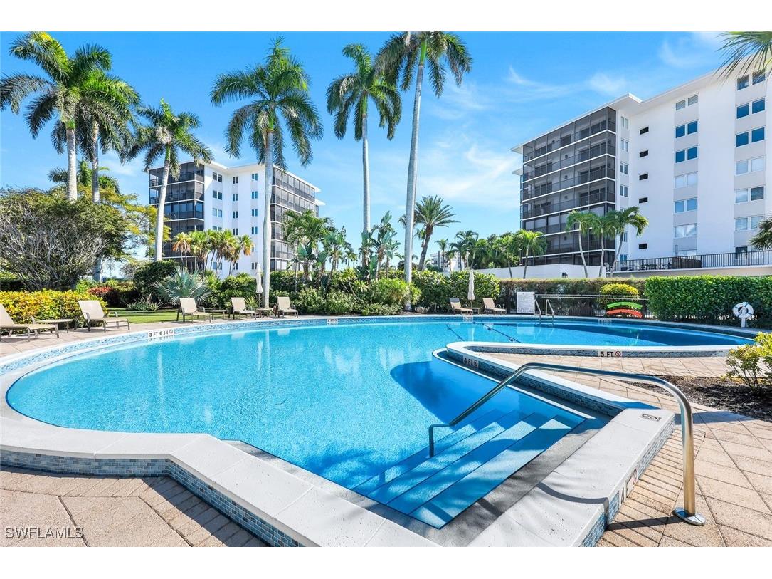 2211 Gulf Shore Boulevard N #C4 Naples FL 34102 225080554 image21