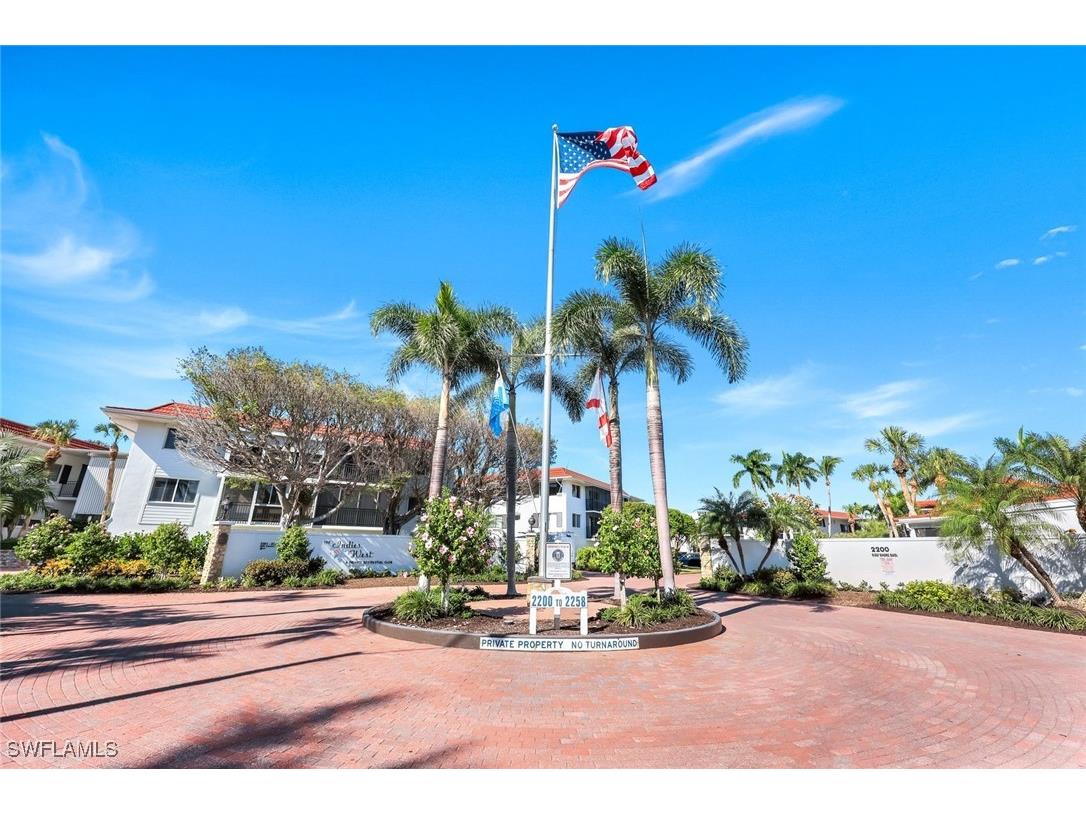 2211 Gulf Shore Boulevard N #C4 Naples FL 34102 225080554 image22