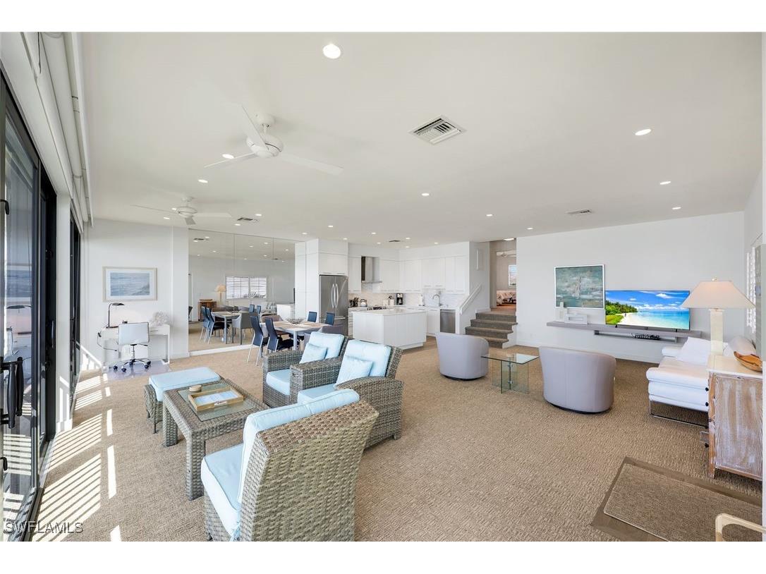 2211 Gulf Shore Boulevard N #C4 Naples FL 34102 225080554 image6