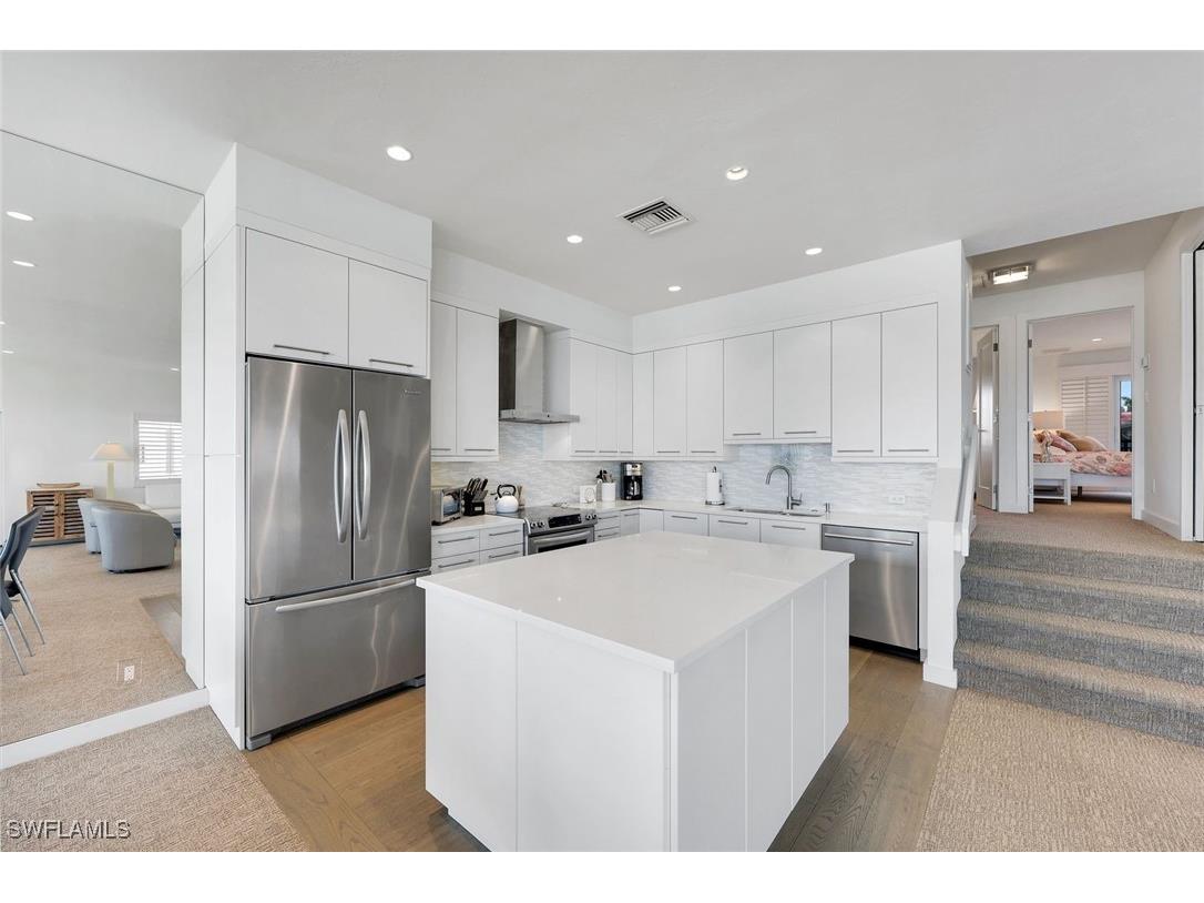 2211 Gulf Shore Boulevard N #C4 Naples FL 34102 225080554 image8