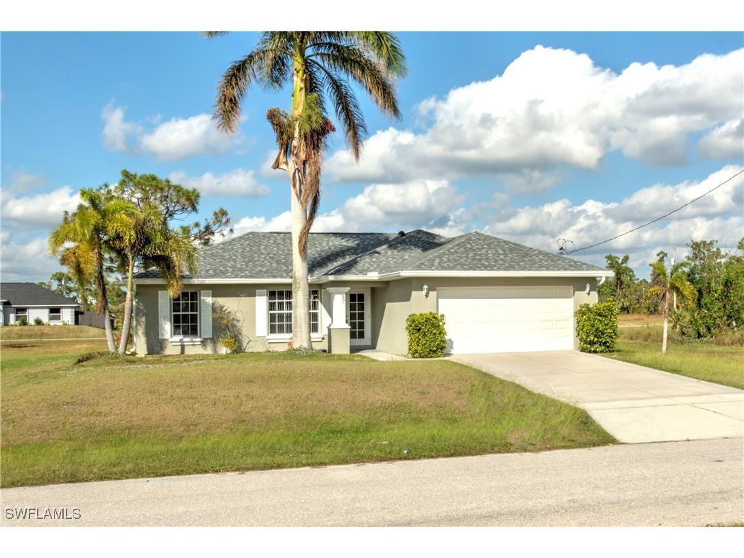 2211 NE 34th Lane Cape Coral FL 33909 224093758 image1