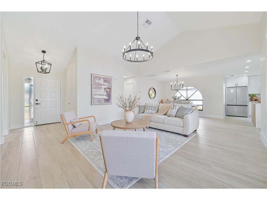 2211 SW 14th Avenue Cape Coral FL 33991 2025022954 image2