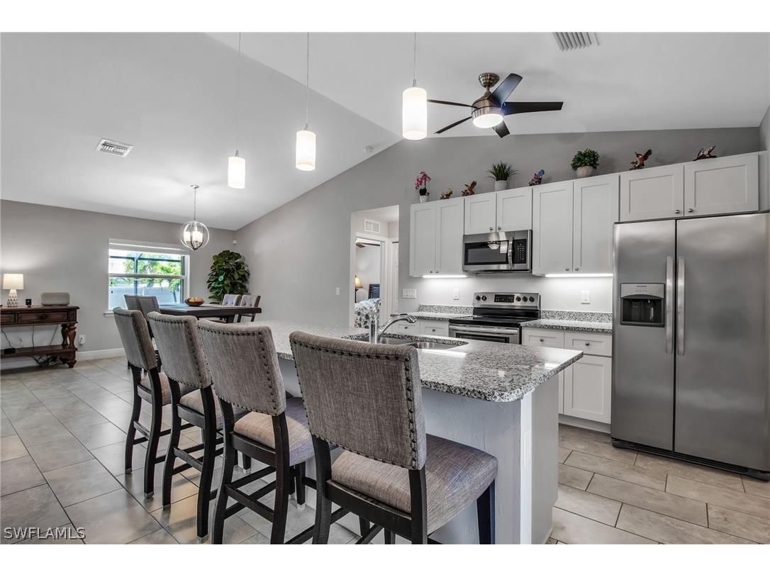 2211 SW 25th Terrace Cape Coral FL 33914 224049549 image1