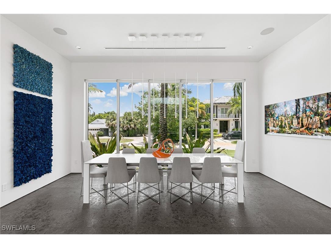 2211 South Winds Drive Naples FL 34102 225082497 image18