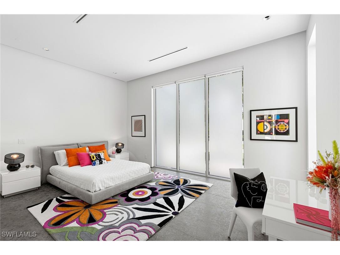 2211 South Winds Drive Naples FL 34102 225082497 image28