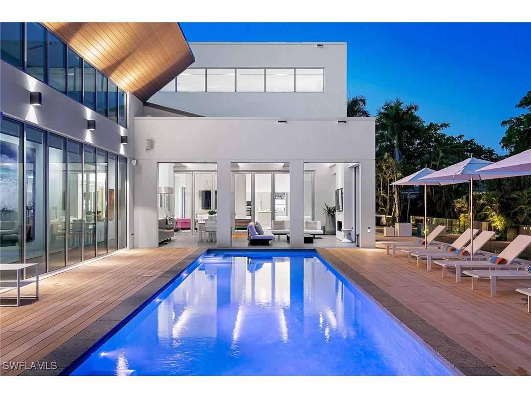 2211 South Winds Drive Naples FL 34102 225082497 image37