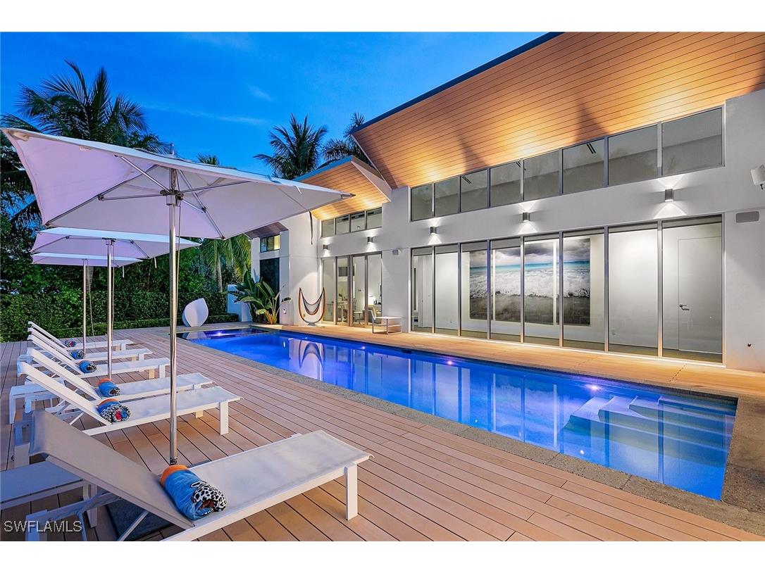 2211 South Winds Drive Naples FL 34102 225082497 image38