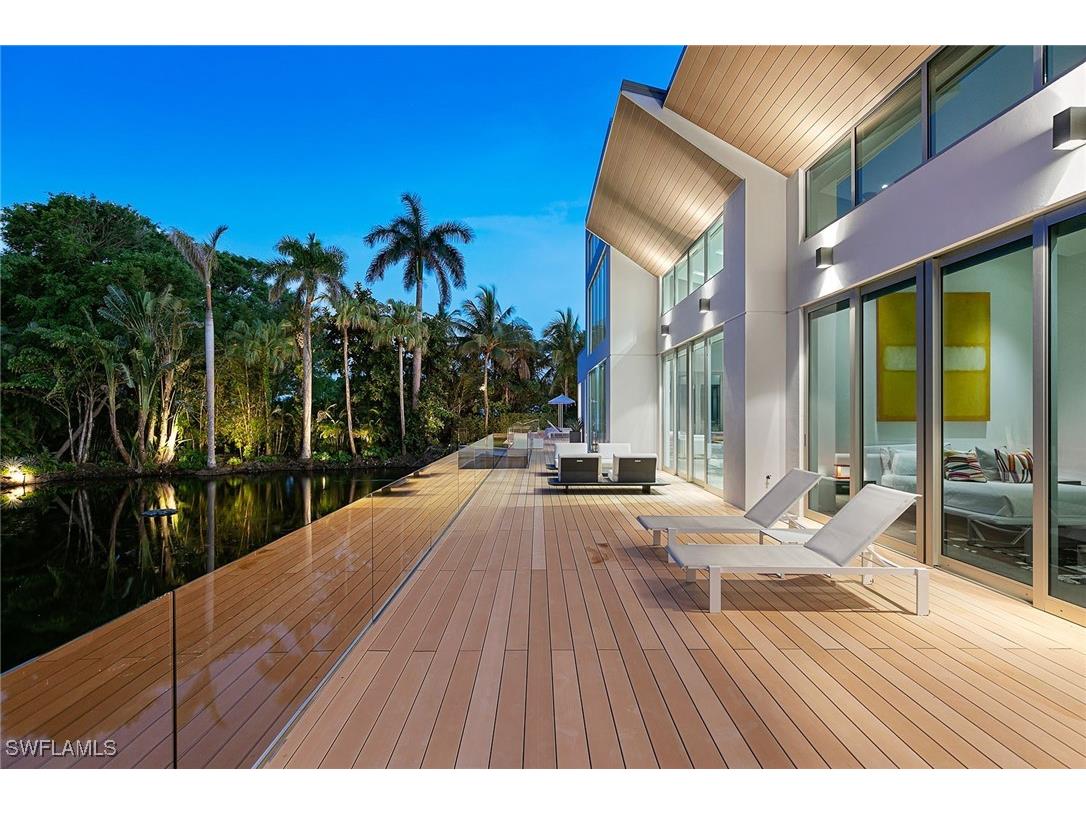 2211 South Winds Drive Naples FL 34102 225082497 image41