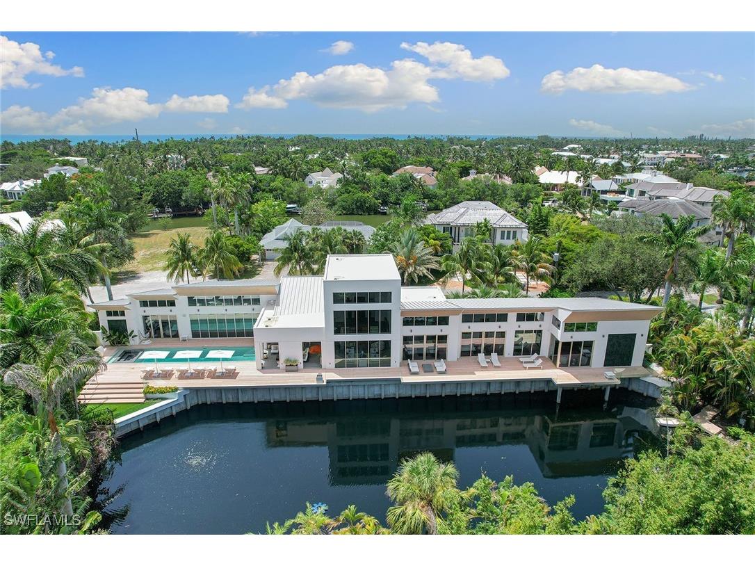 2211 South Winds Drive Naples FL 34102 225082497 image42