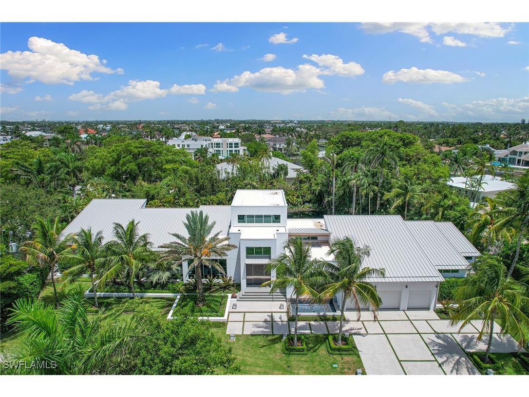 2211 South Winds Drive Naples FL 34102 225082497 image44