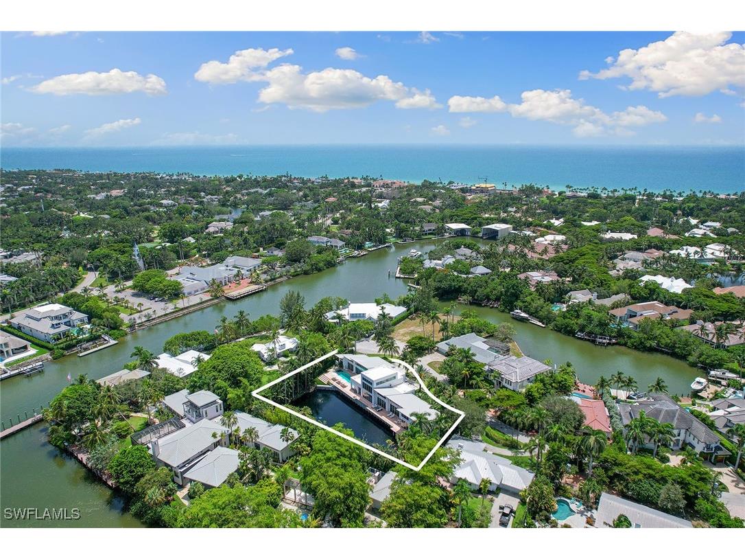 2211 South Winds Drive Naples FL 34102 225082497 image46