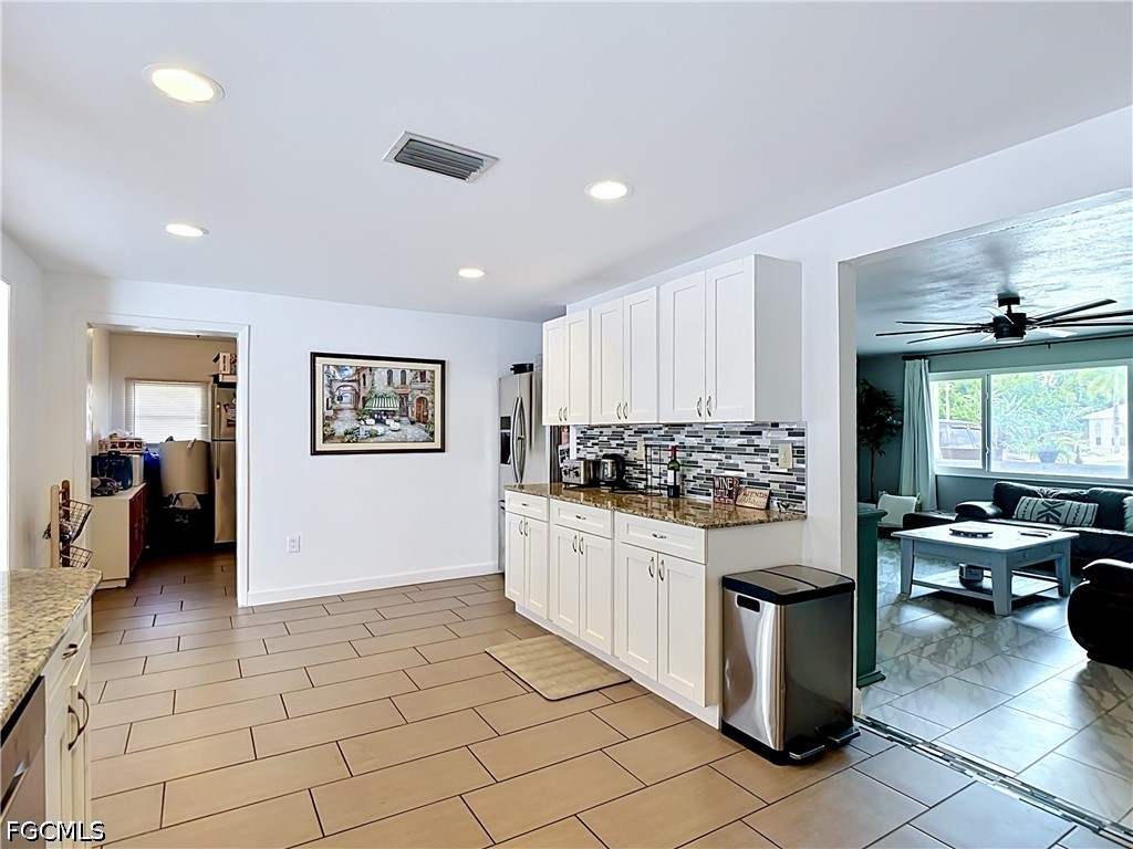 2212 Crystal Drive Fort Myers FL 33907 2026018917 image7