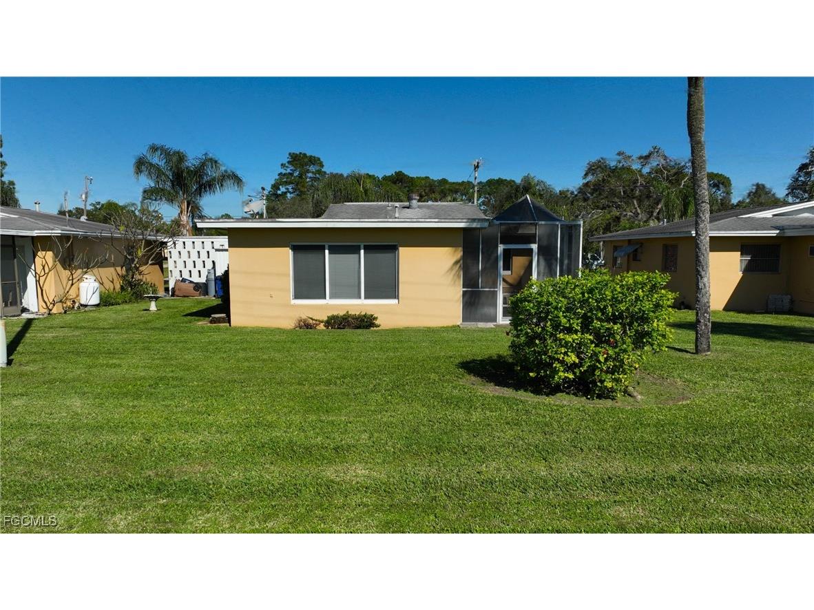 2212 E 6th Street Lehigh Acres FL 33936 2026000986 image5