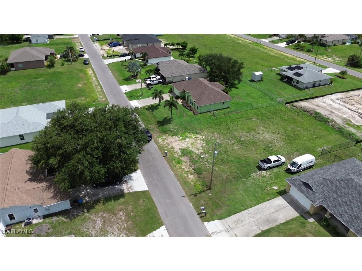 2212 NE 13th Place Cape Coral FL 33909 225058024 image1