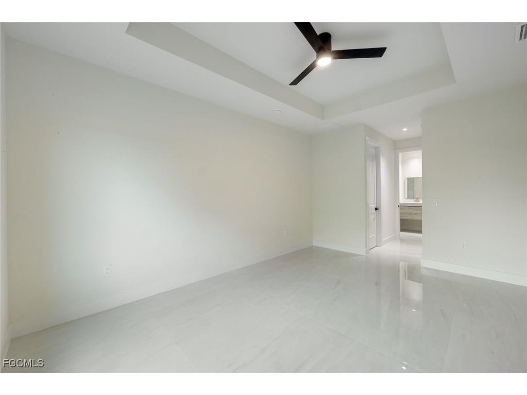 2212 NE 5th Place Cape Coral FL 33909 2026000628 image19