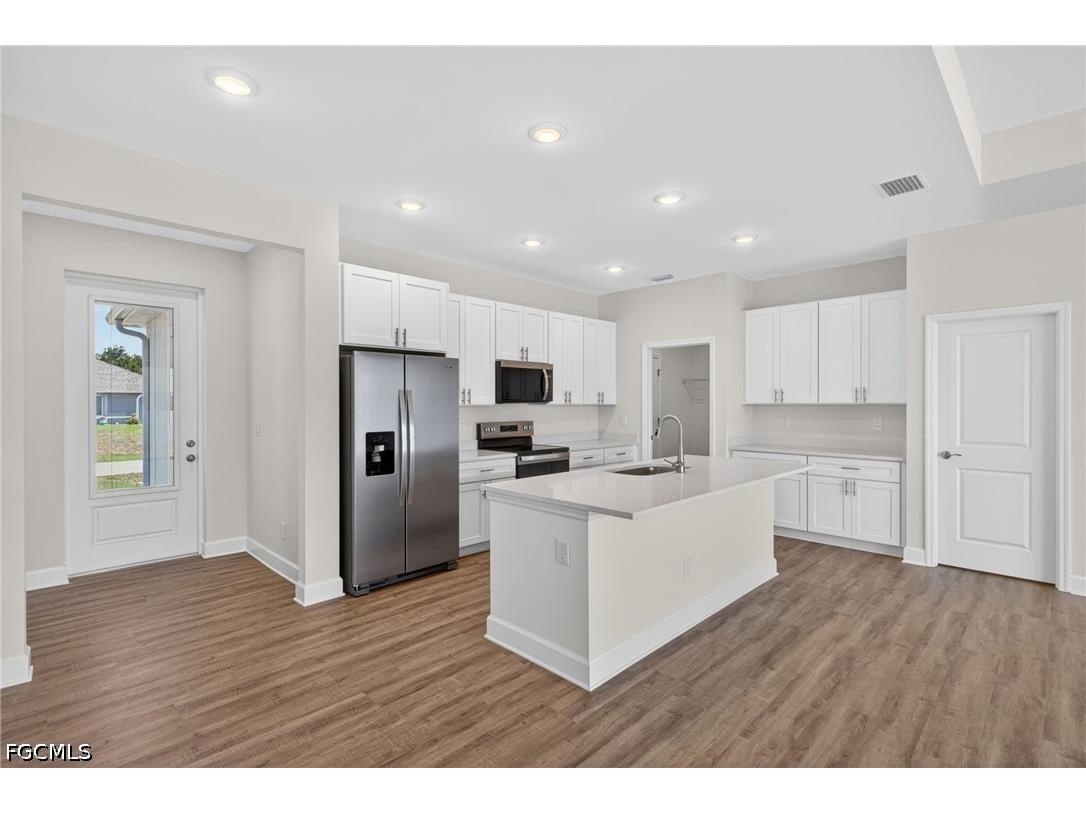 2212 NW 1st Place Cape Coral FL 33993 2026017639 image14