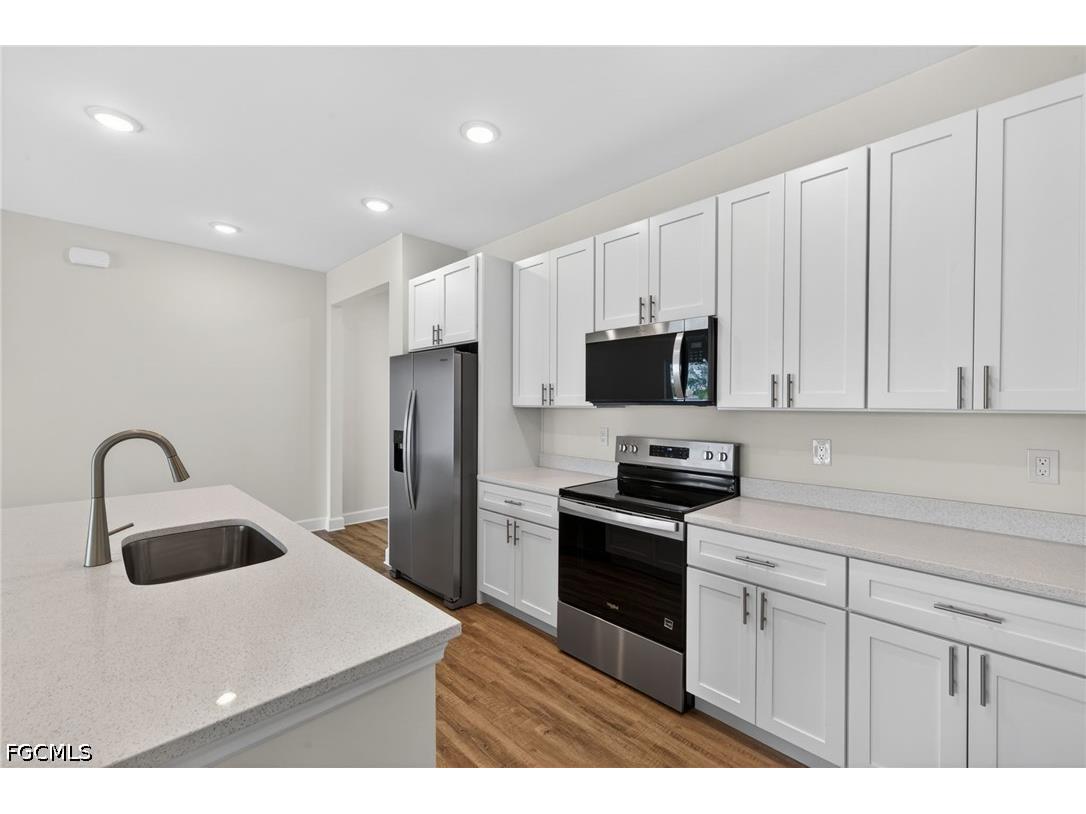 2212 NW 1st Place Cape Coral FL 33993 2026017639 image15