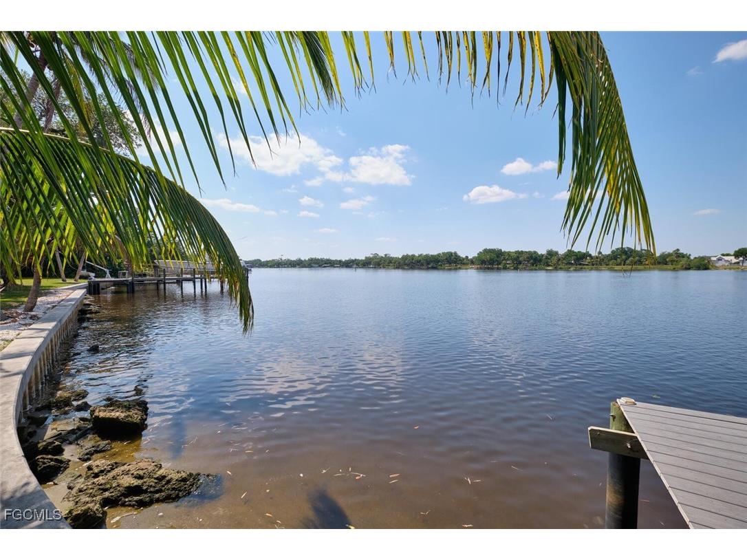 2212 River Pine Drive Fort Myers FL 33905 2026002669 image2