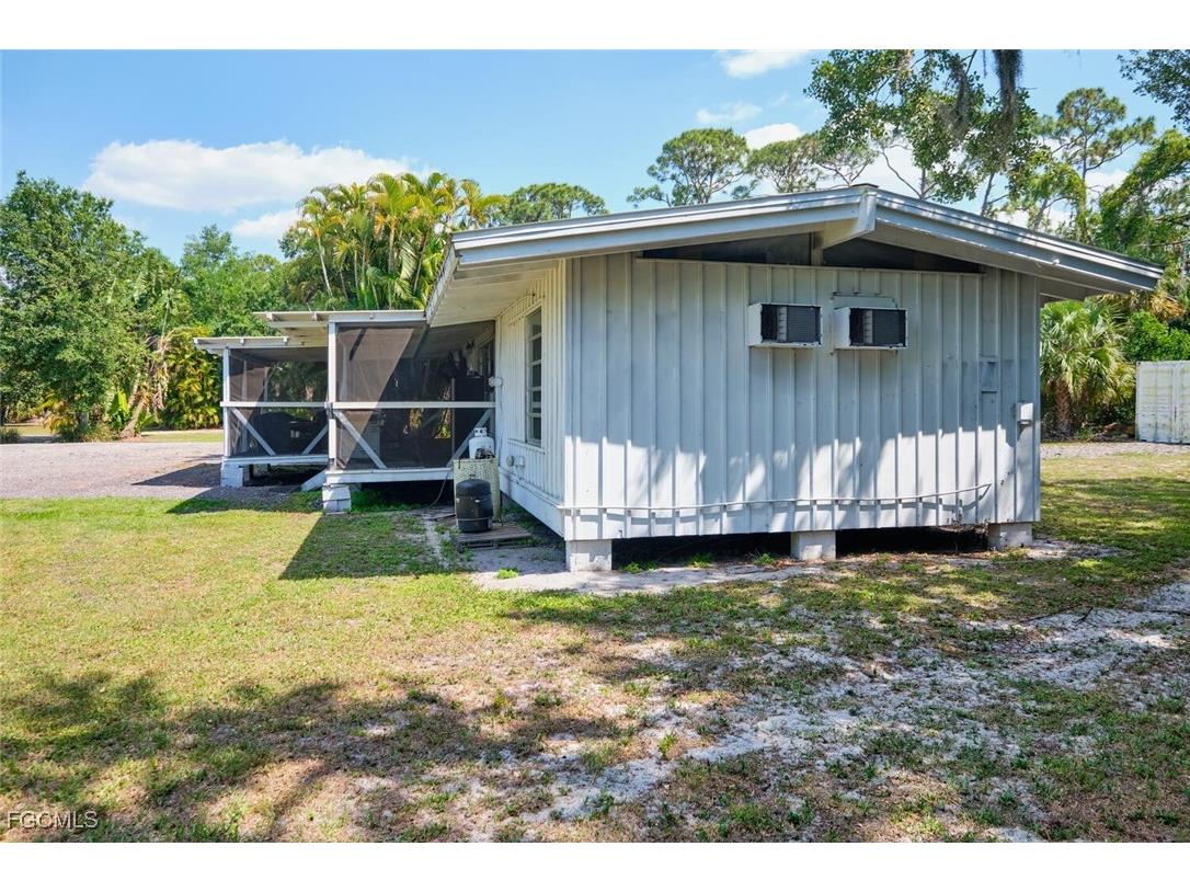 2212 River Pine Drive Fort Myers FL 33905 2026002669 image36