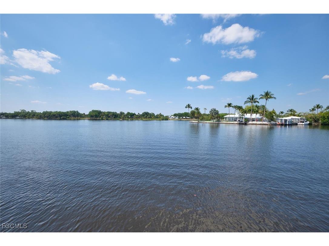 2212 River Pine Drive Fort Myers FL 33905 2026002669 image45