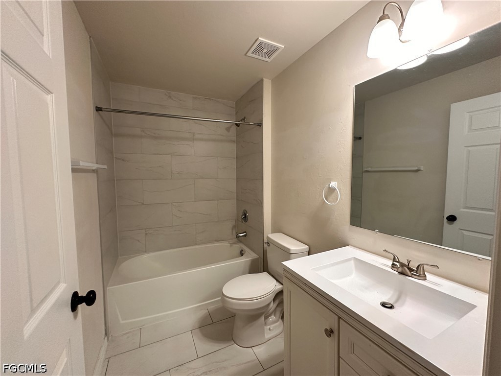 2212 SW Santa Barbara Place Cape Coral FL 33991 2026023277 image8