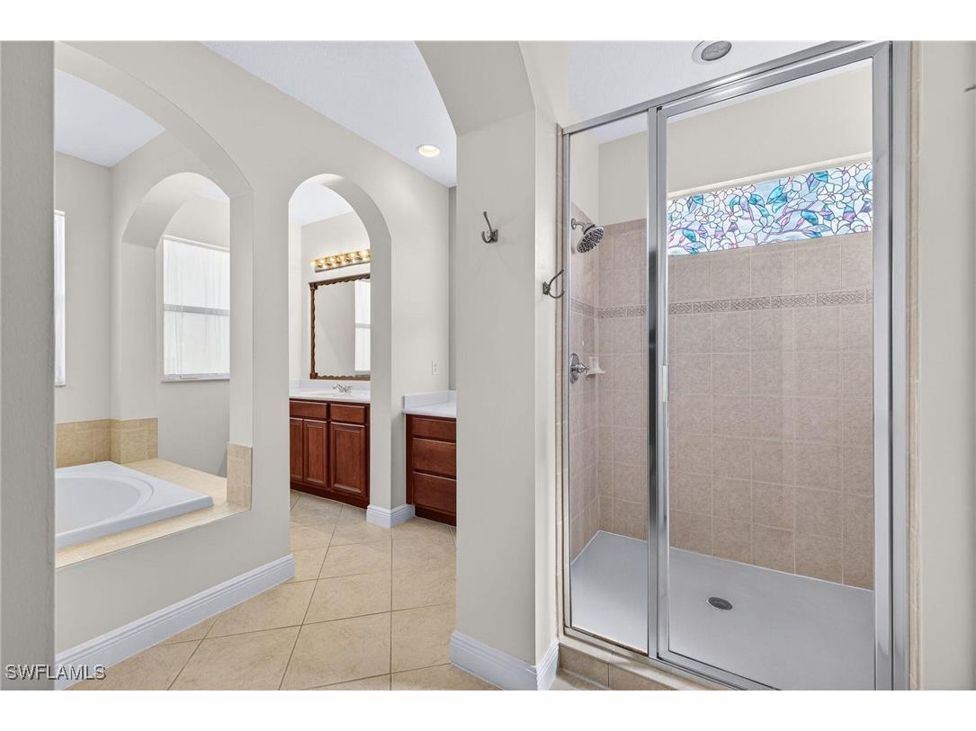 2212 Vardin Place Naples FL 34120 225083814 image18