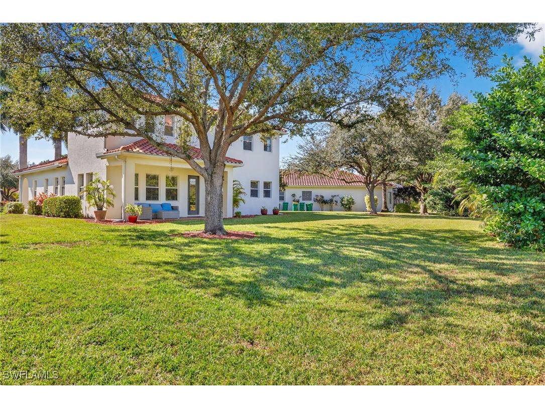 2212 Vardin Place Naples FL 34120 225083814 image40