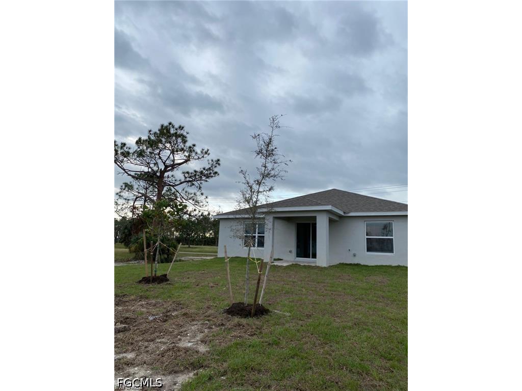 2213 NE 33rd Street Cape Coral FL 33909 2026018666 image5