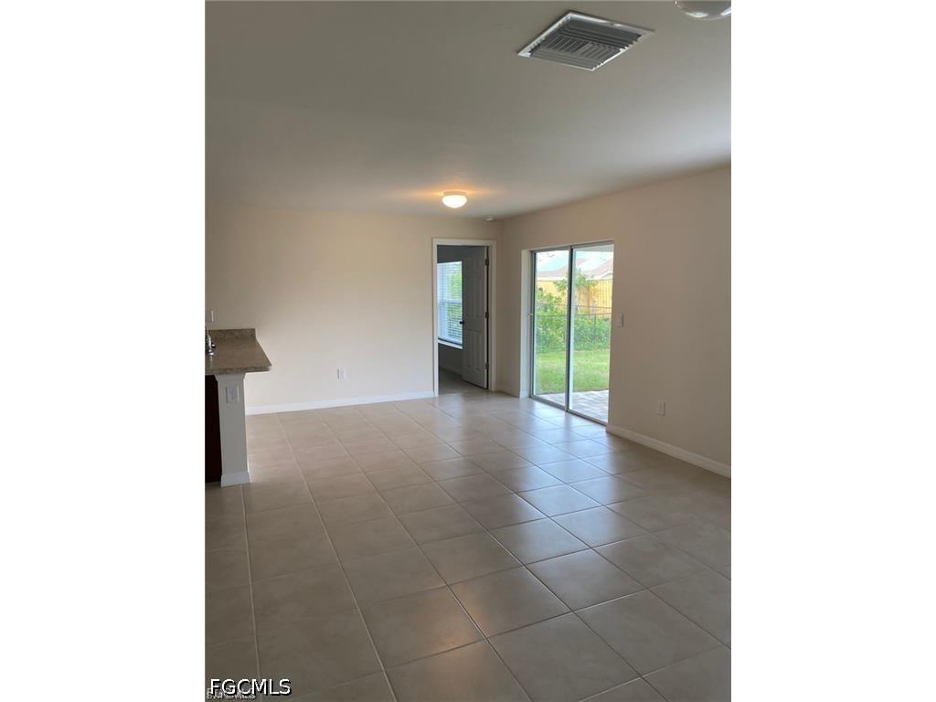 2213 NE 33rd Street Cape Coral FL 33909 2026018666 image8