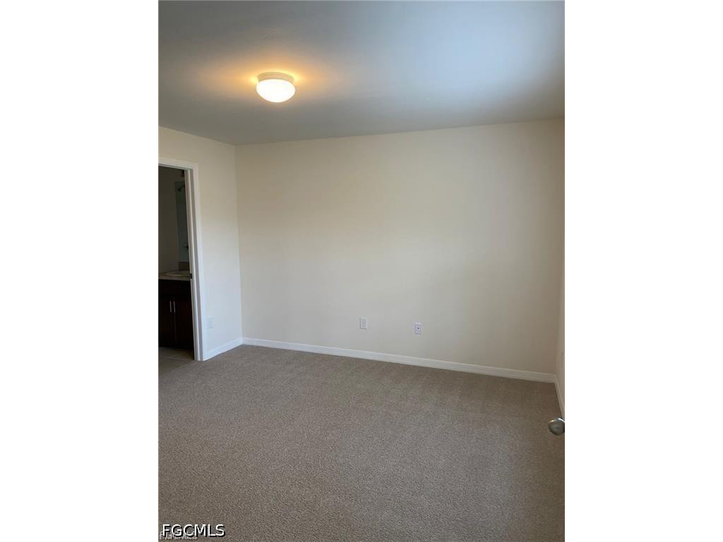 2213 NE 33rd Street Cape Coral FL 33909 2026018666 image9