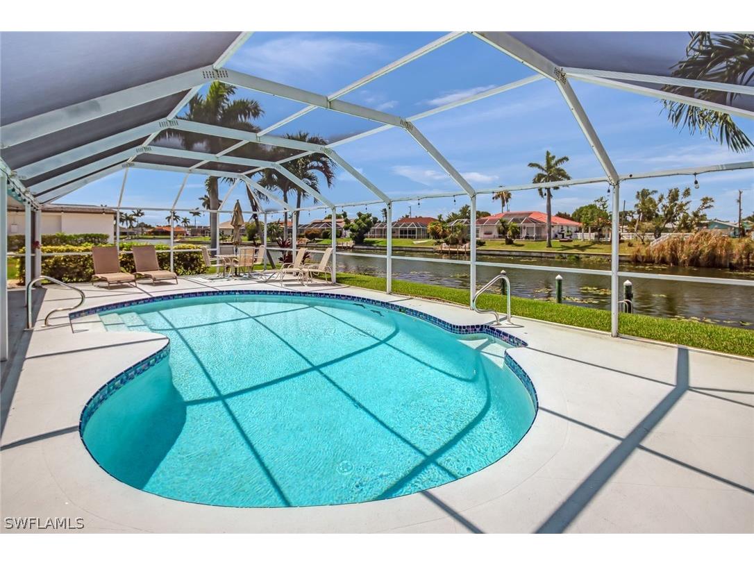 2213 NE 4th Street Cape Coral FL 33909 224045158 image1