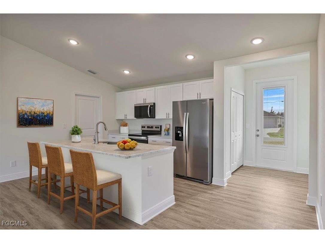 2213 NW 1st Terrace Cape Coral FL 33993 2025024745 image1
