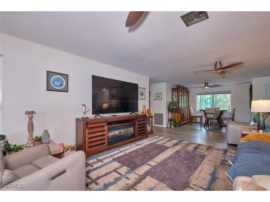 2213 River Pine Drive Fort Myers FL 33905 2026002667 image13