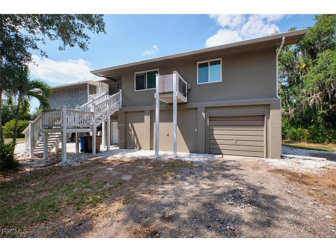 2213 River Pine Drive Fort Myers FL 33905 2026002667 image2